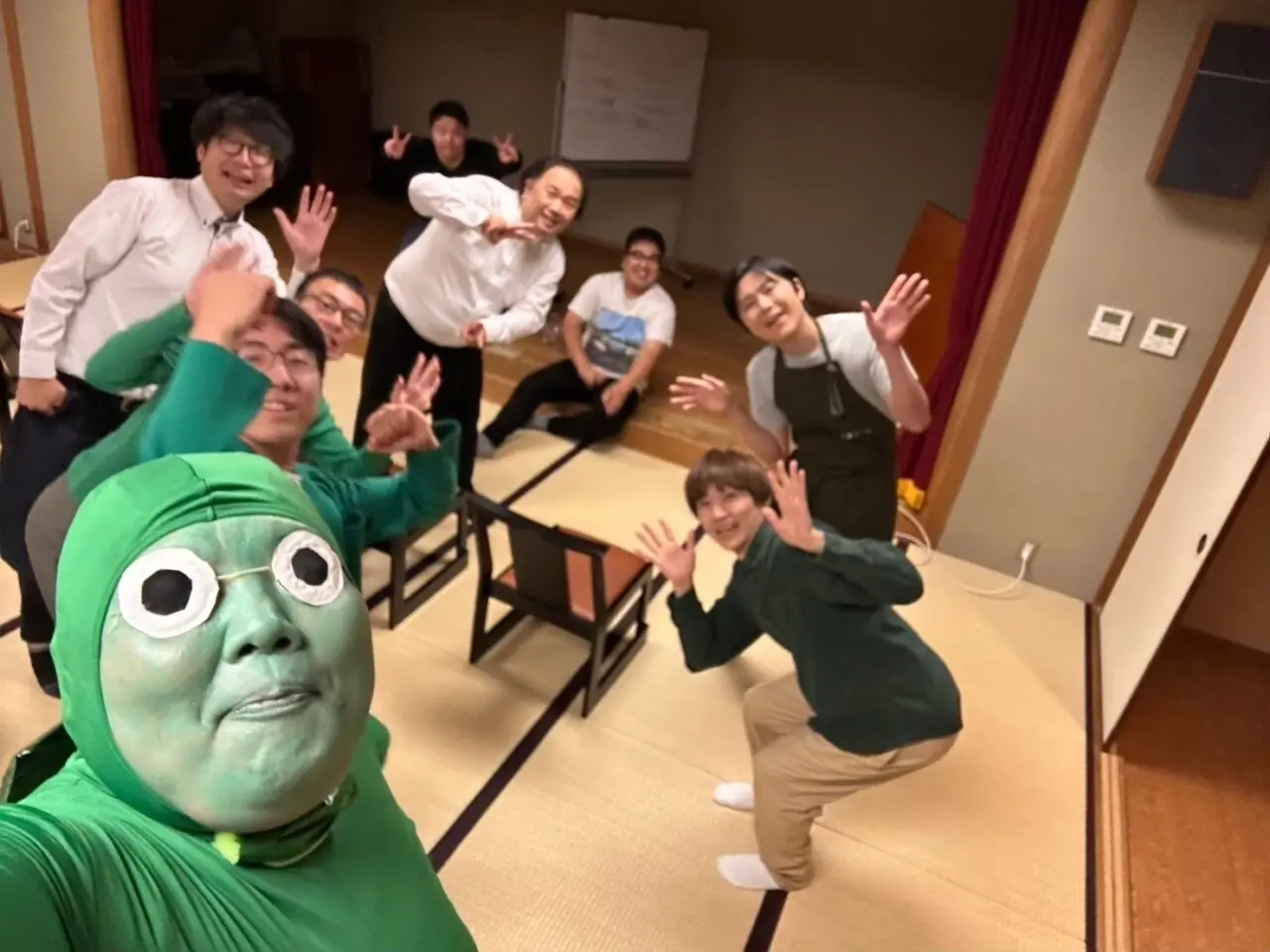 お笑い
